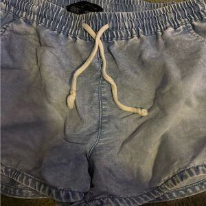 Kendall & Kylie Women's Blue Shorts